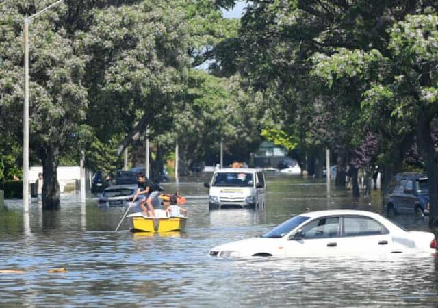 city-street-flooding